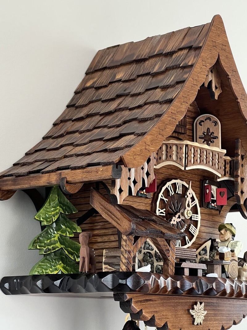 Eight Day Cuckoo Clock Chalet with Beer Drinker