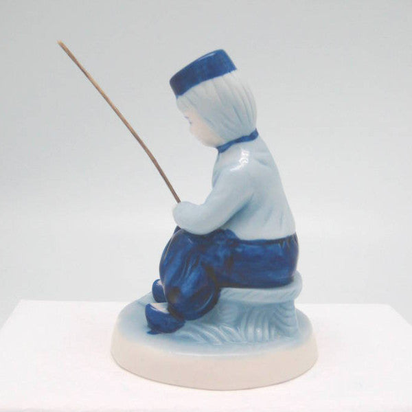 Delft Blue and White Figurine: Dutch Boy Fishing - Collectibles, Delft Blue, Dutch, Figurines, Home & Garden, PS-Party Favors - 2 - 3