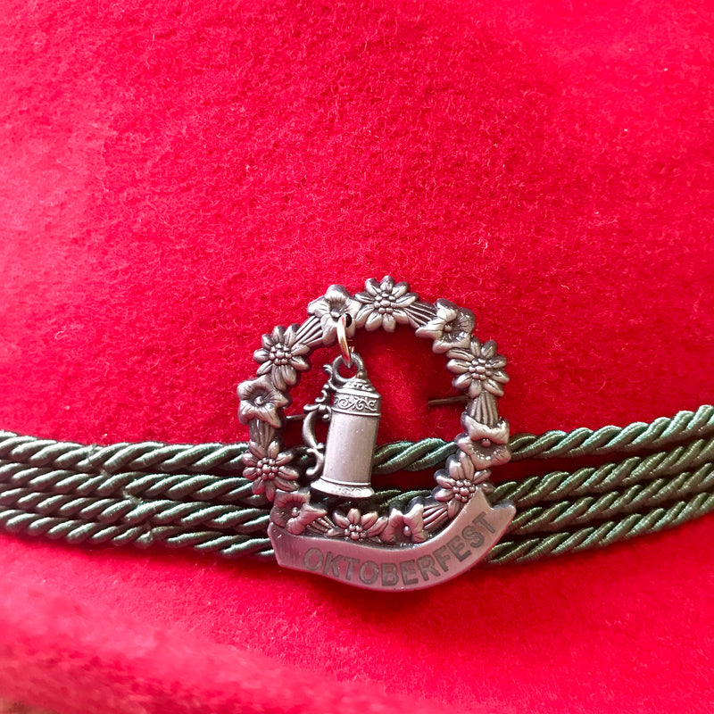 Medallion Beer Stein Oktoberfest Hat Pin for German Hat