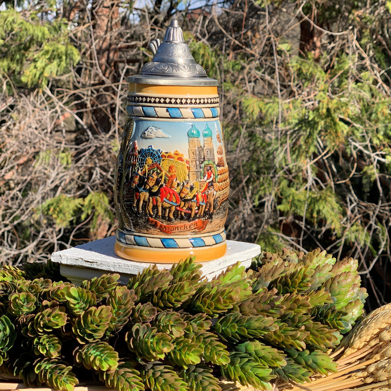  The origin of German Beer Steins date back to the 14th century. In German-speaking regions a stein may be known as "Humpen" (if stoneware) or "Steinkrug" (if earthenware). "Beer Stein" derives from the German words "Bier" (beer) and "Steinkrug" (literally stone crock).