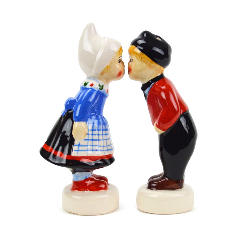 Cute Salt and Pepper Shakers Dutch Standing Couple